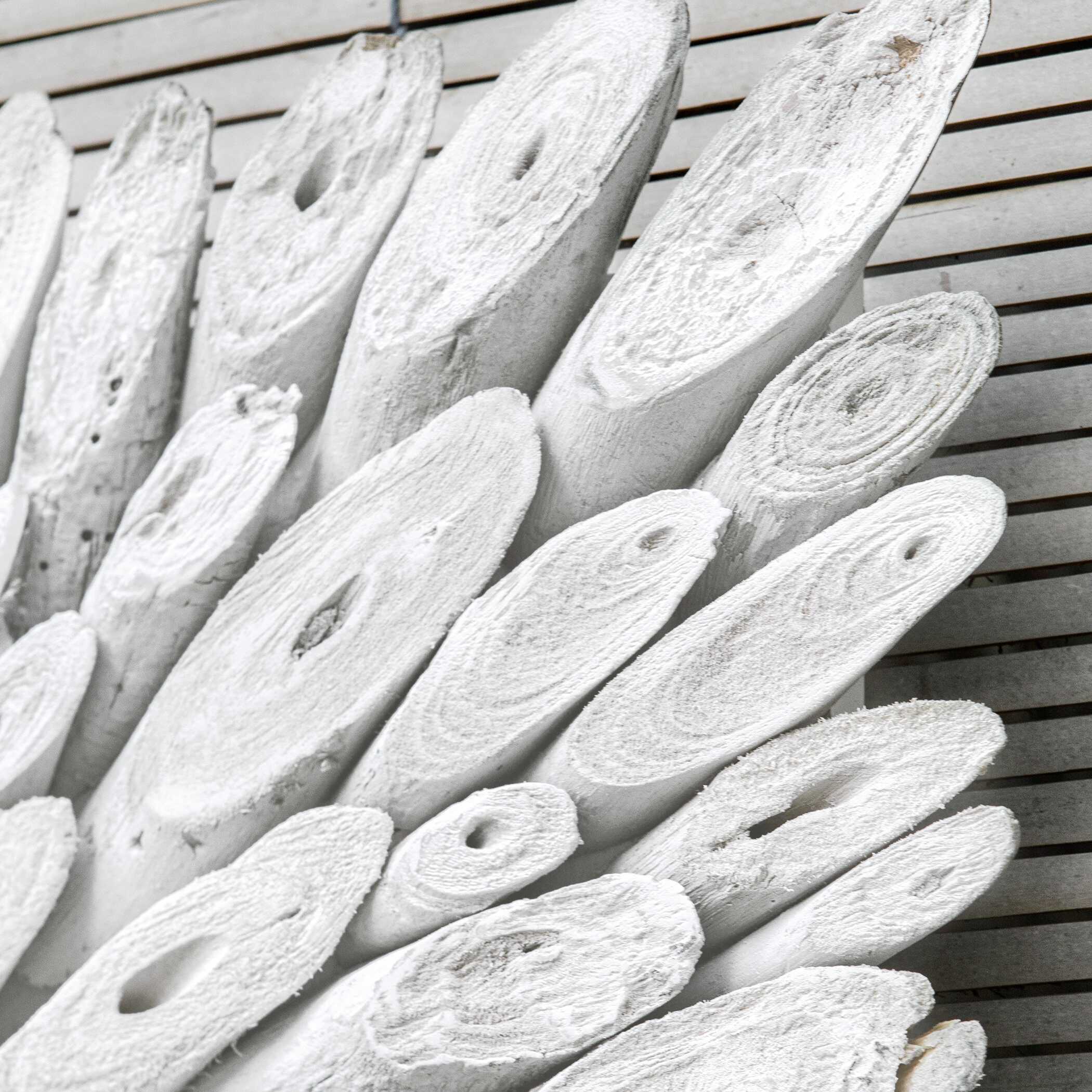 Bahama Wood Whitewashed Wall Decor - Image 4