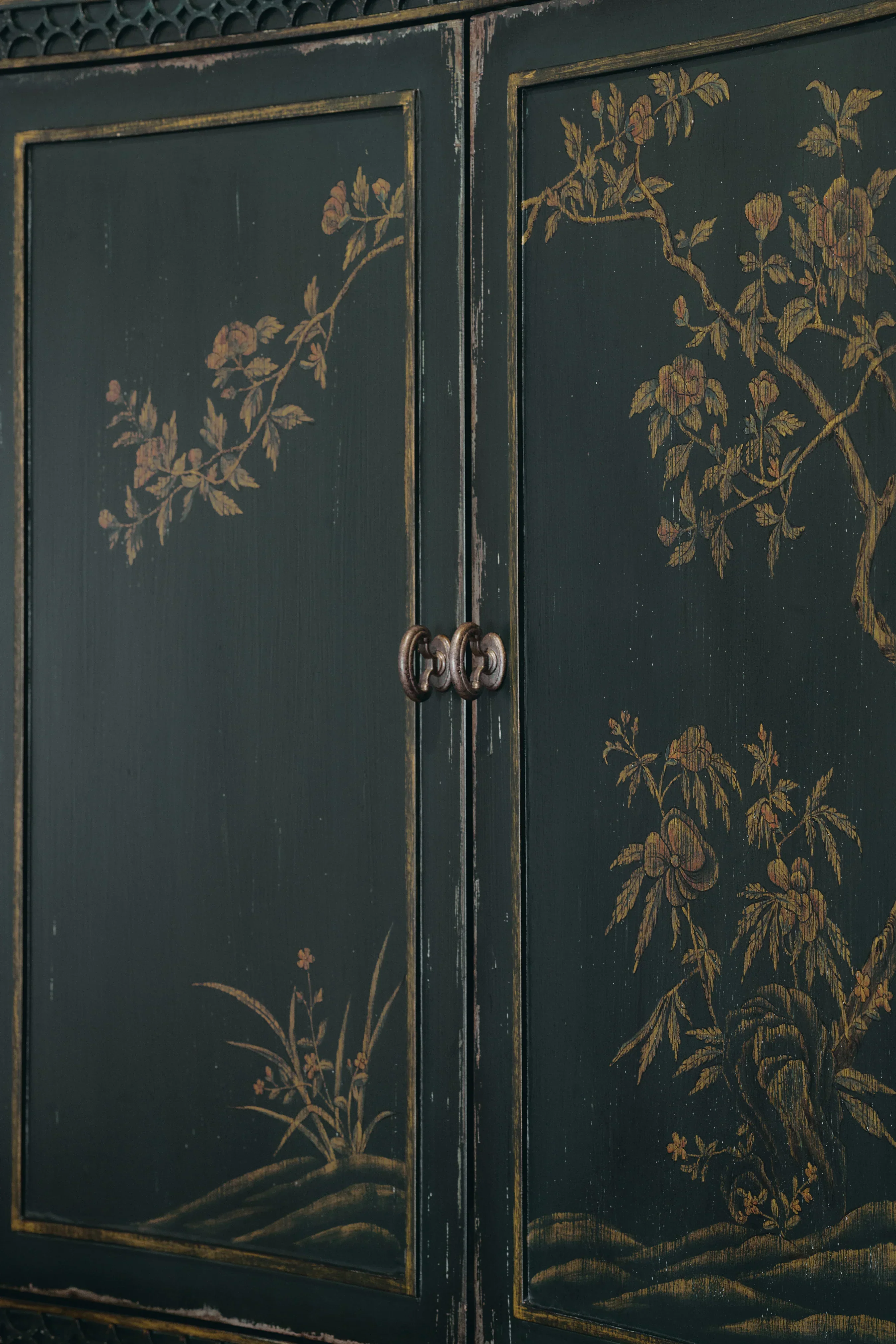 Charleston Two-Door Accent Chest - Image 6
