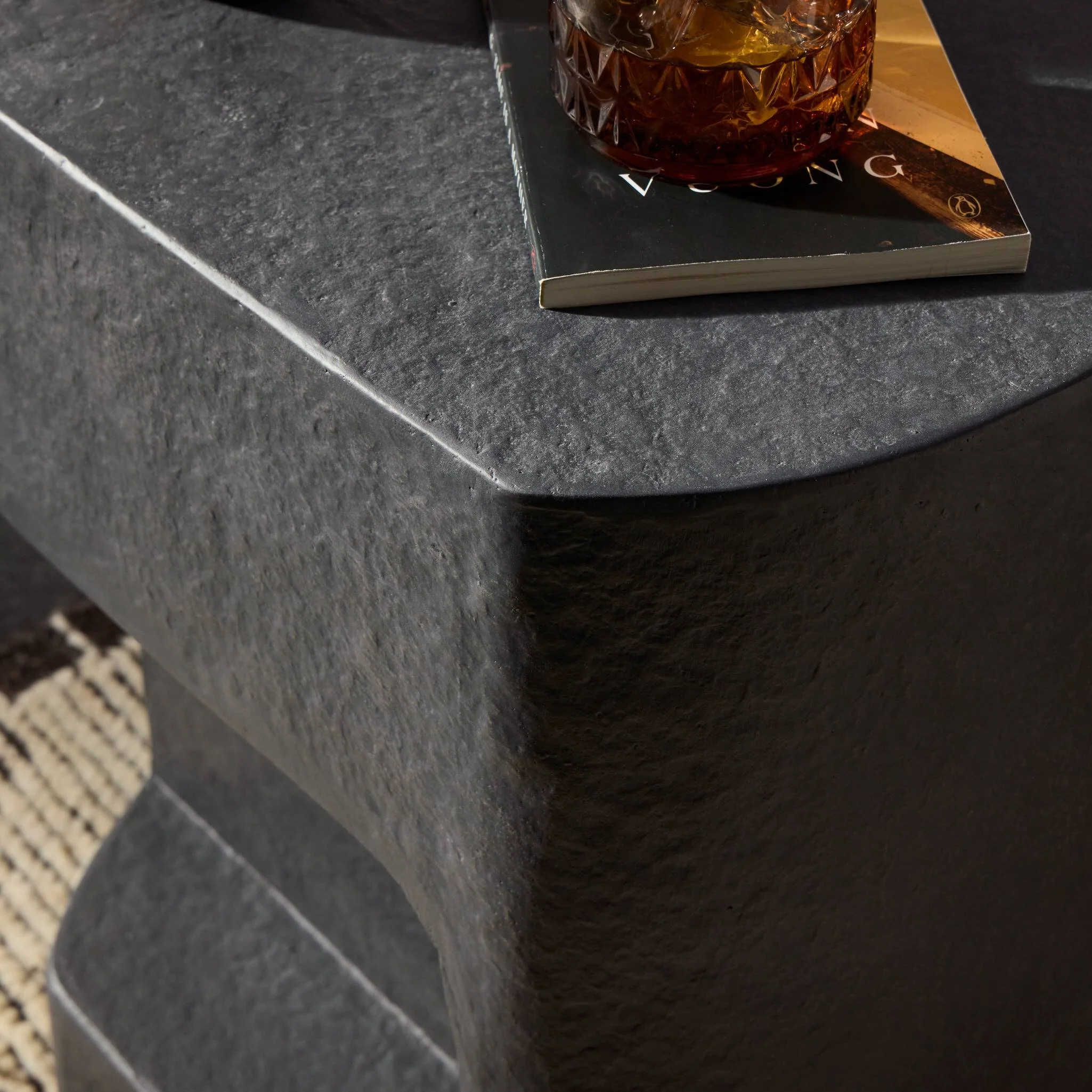 Clementine End Table - Image 13