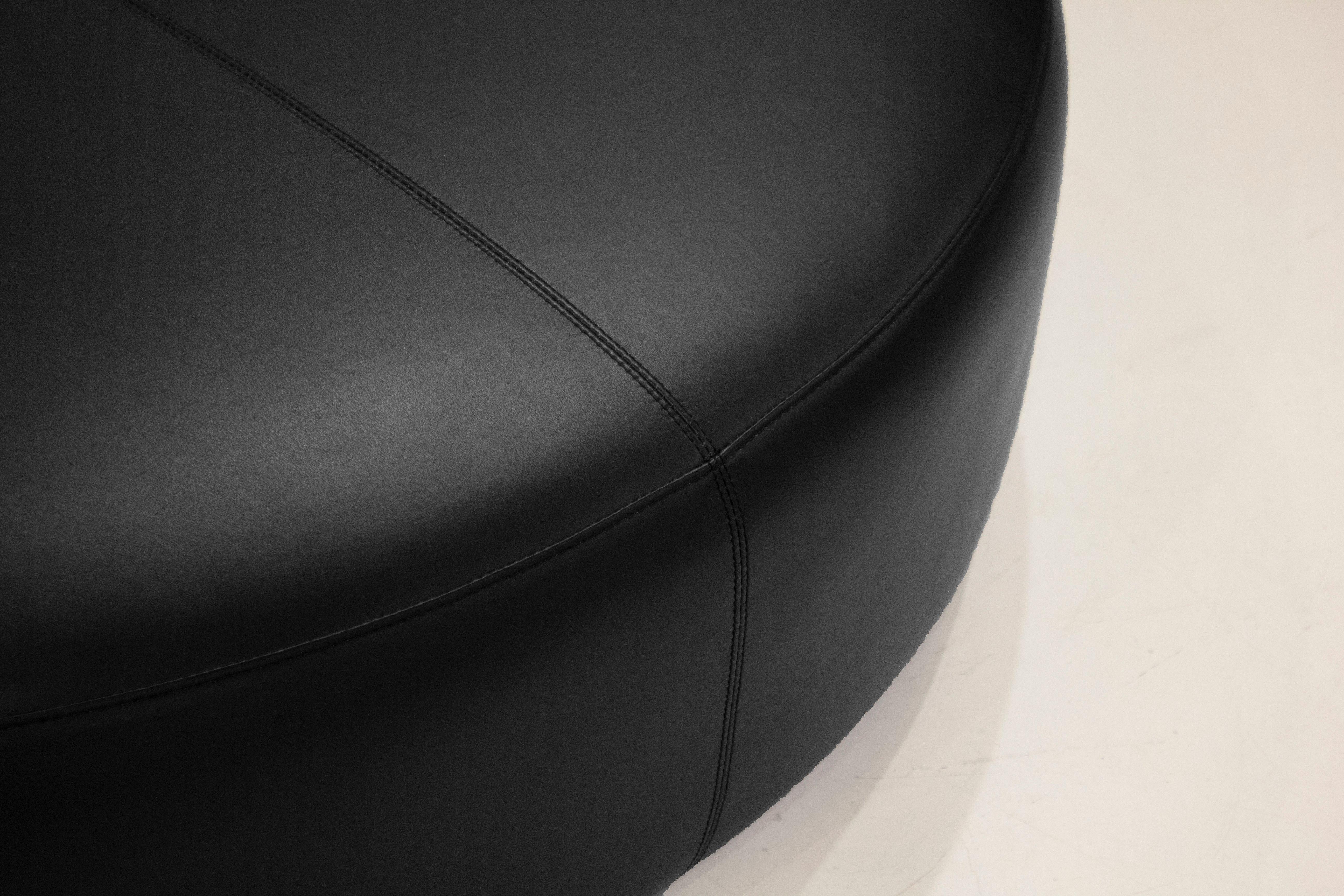 DISC Ottoman 40" Round - Image 2