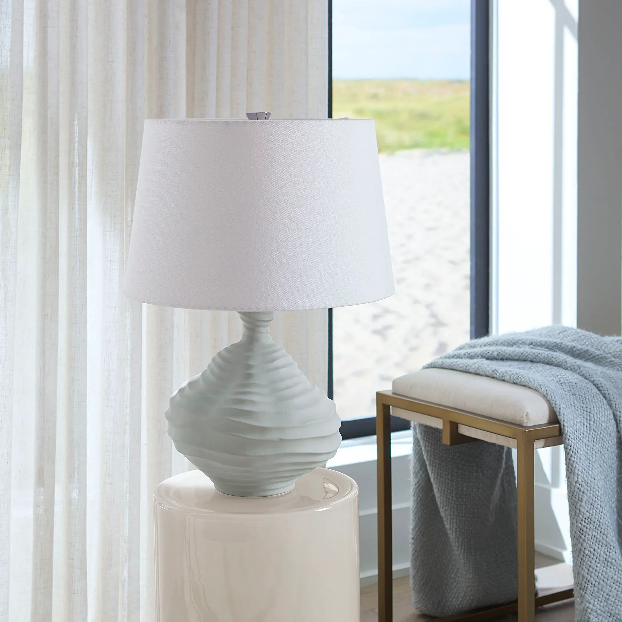 Dune Ceramic Table Lamp with Linen Shade - Image 2