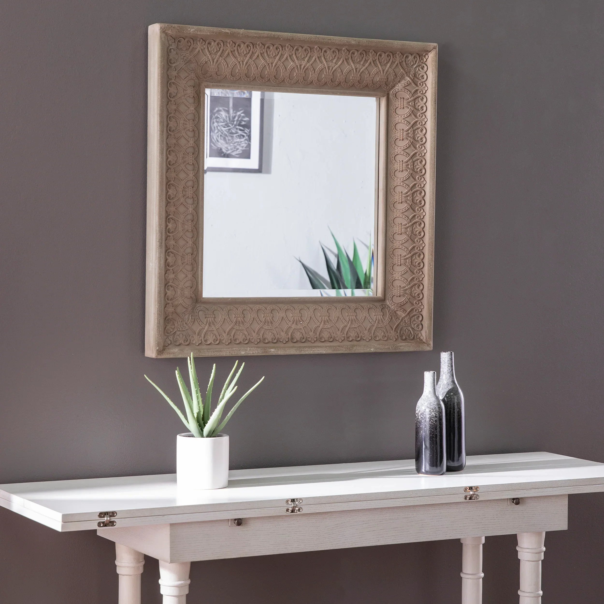 Dyerlane Decorative Wall Mirror - Image 2