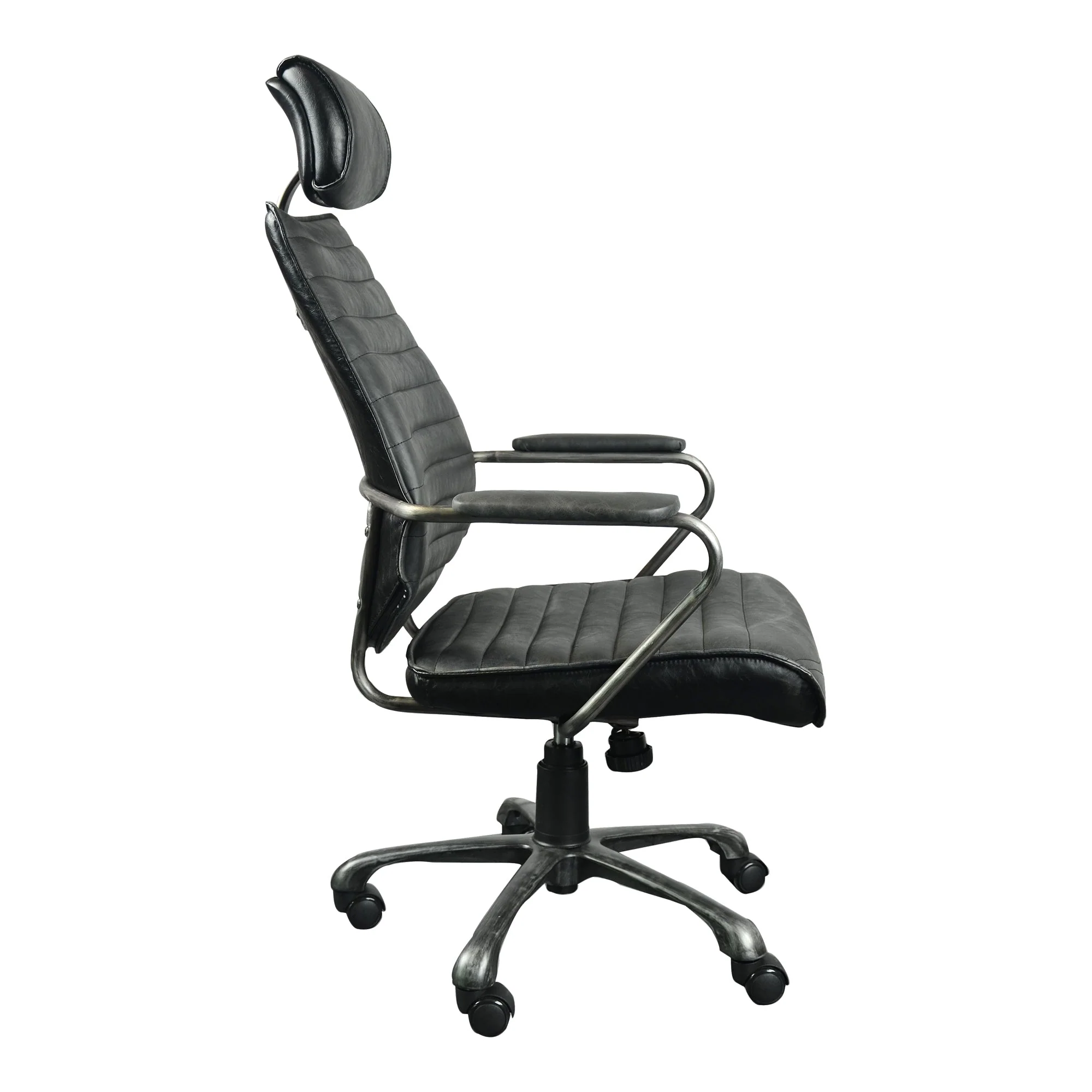 Executive - Image 13