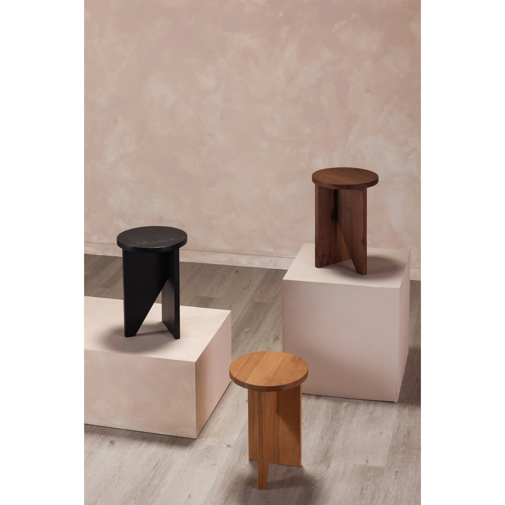 Grace Oak Accent Table - Image 9