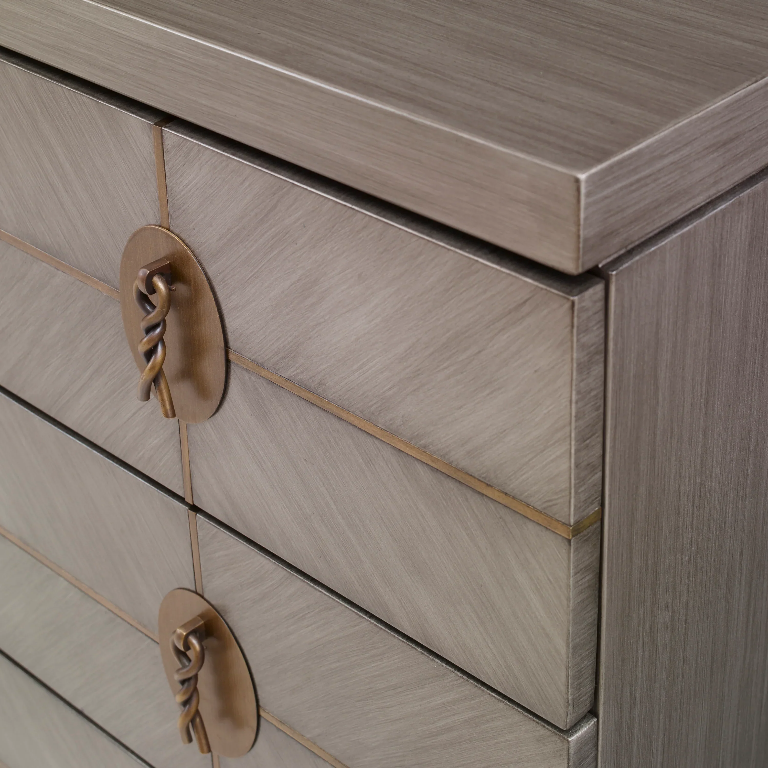 Longwood Chest - Image 5