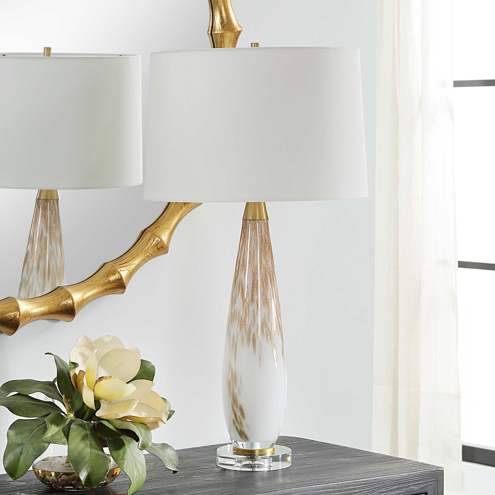 Lyra White & Gold Table Lamp - Image 3