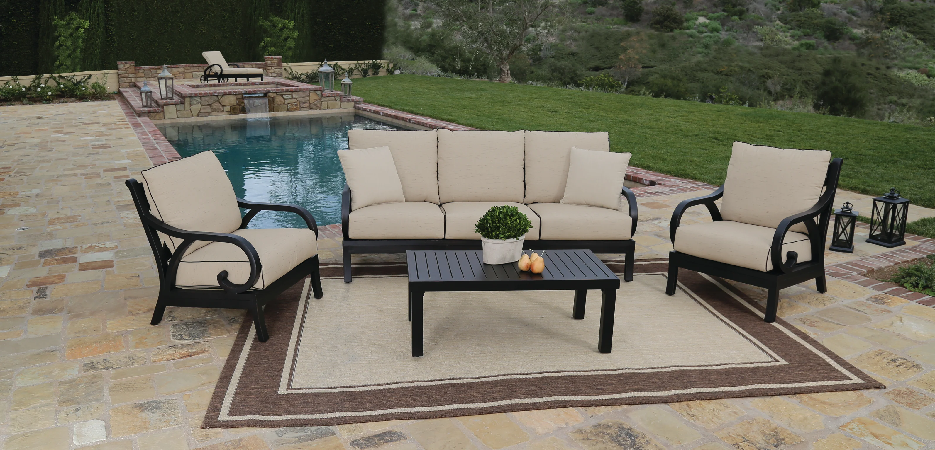 Monterey Sofa - Image 4