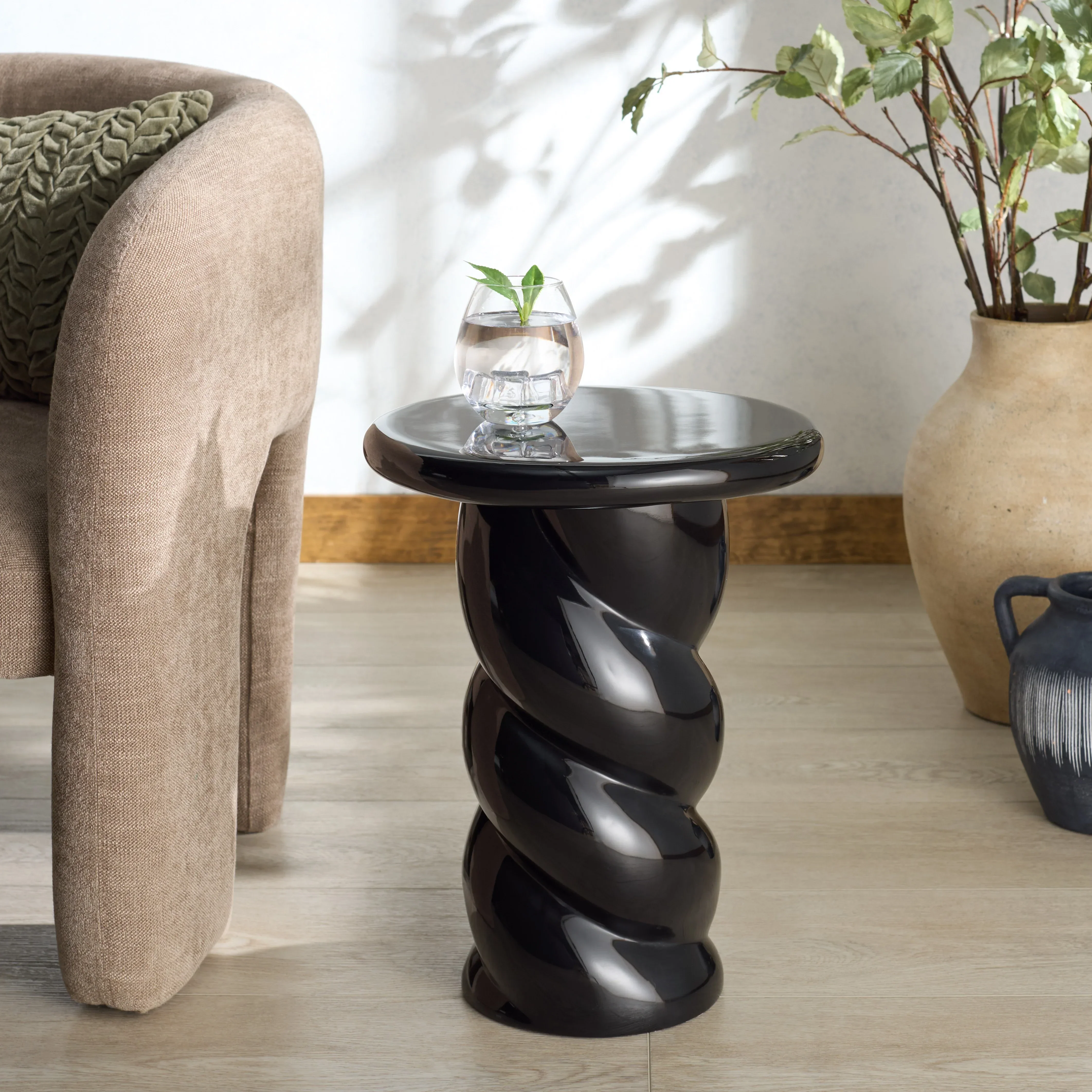 Noelly Concrete High Gloss Finish Accent Table - Image 25