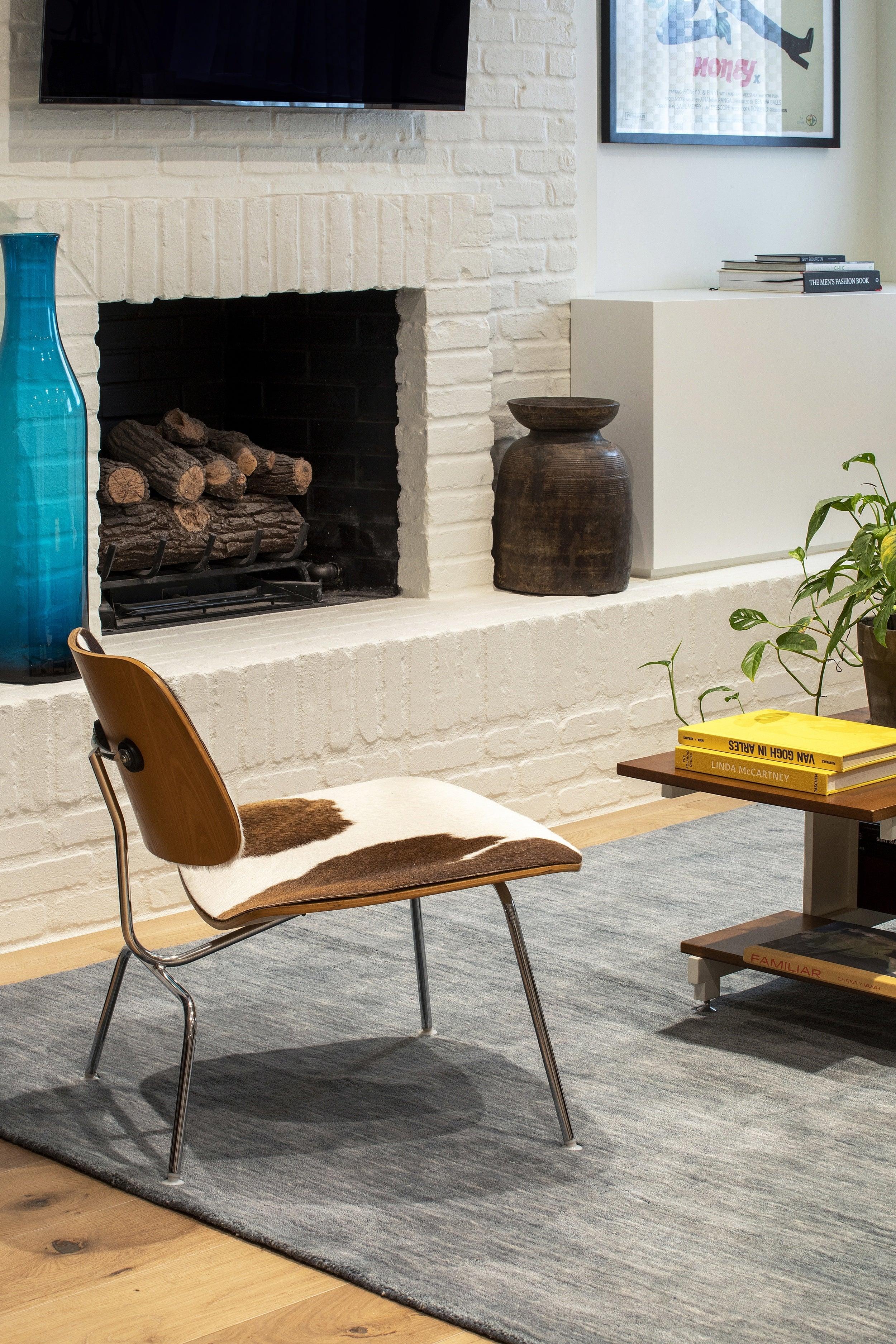 Iris 1 Rug - Image 8