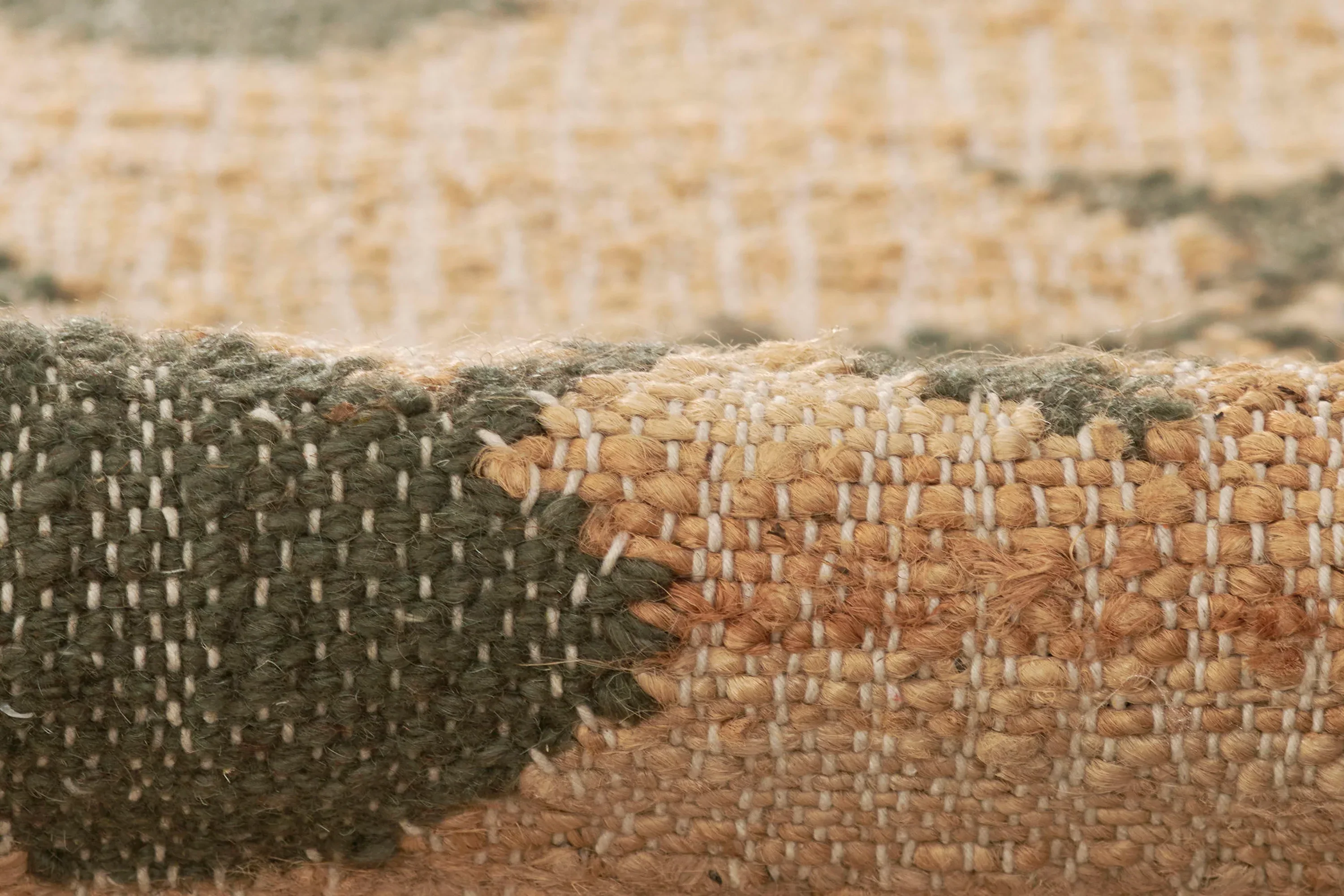 Orchard Leaning Flower Rug - Image 4
