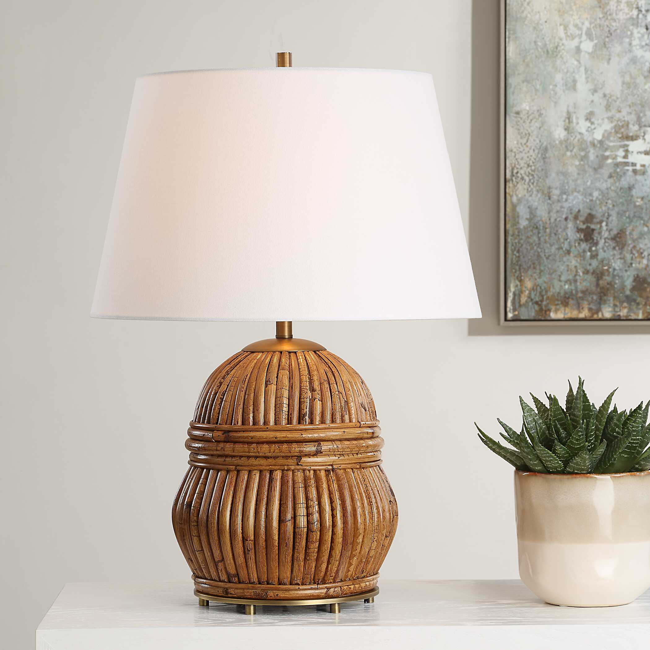 Reed Honey Rattan Table Lamp - Image 2