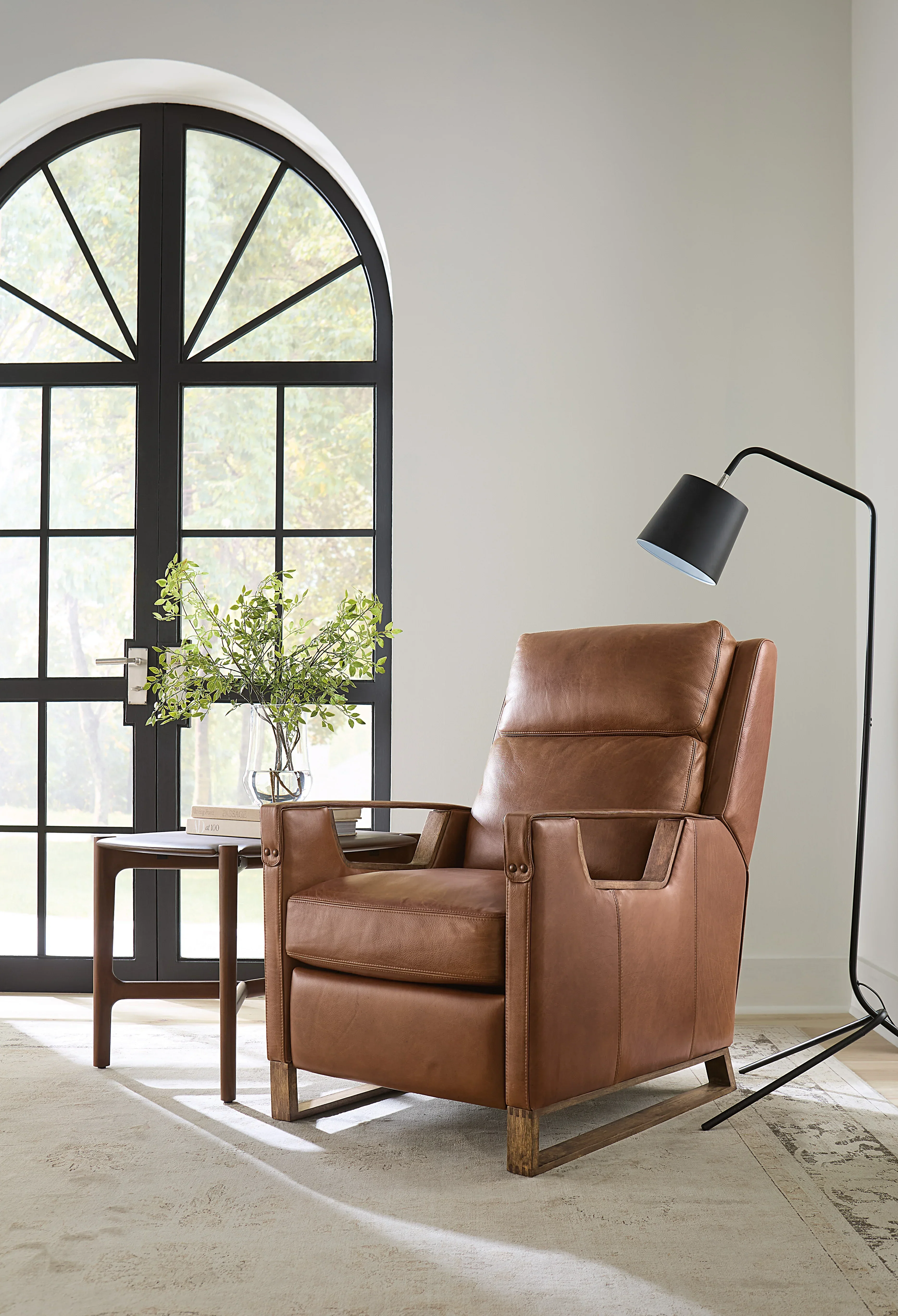 Relic Power Recliner w/Power Headrest - Image 8