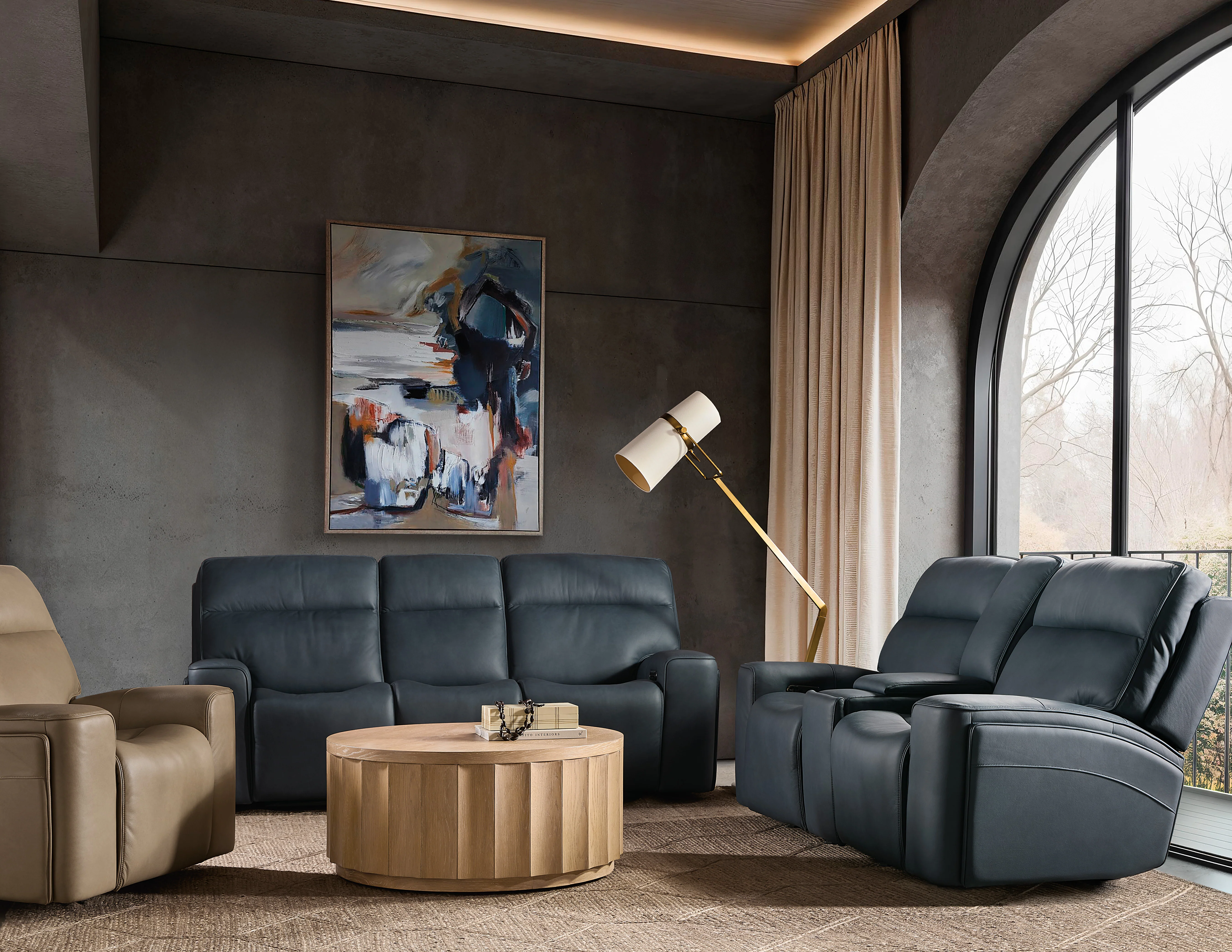 Riverton Power Gliding Console Loveseat with Power Headrest and Lumbar - Image 7