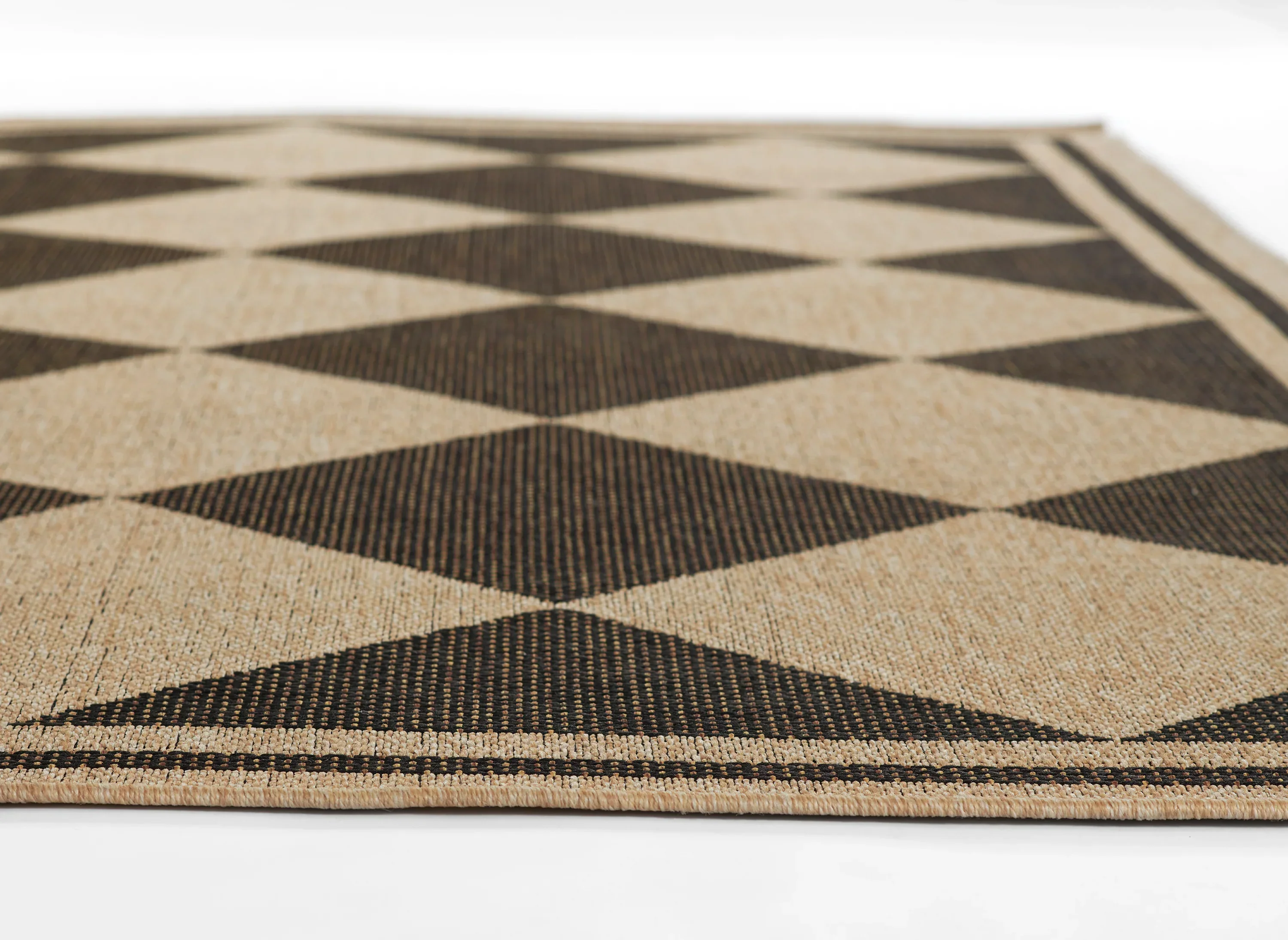 Saybrook Diamond Rug - Image 6