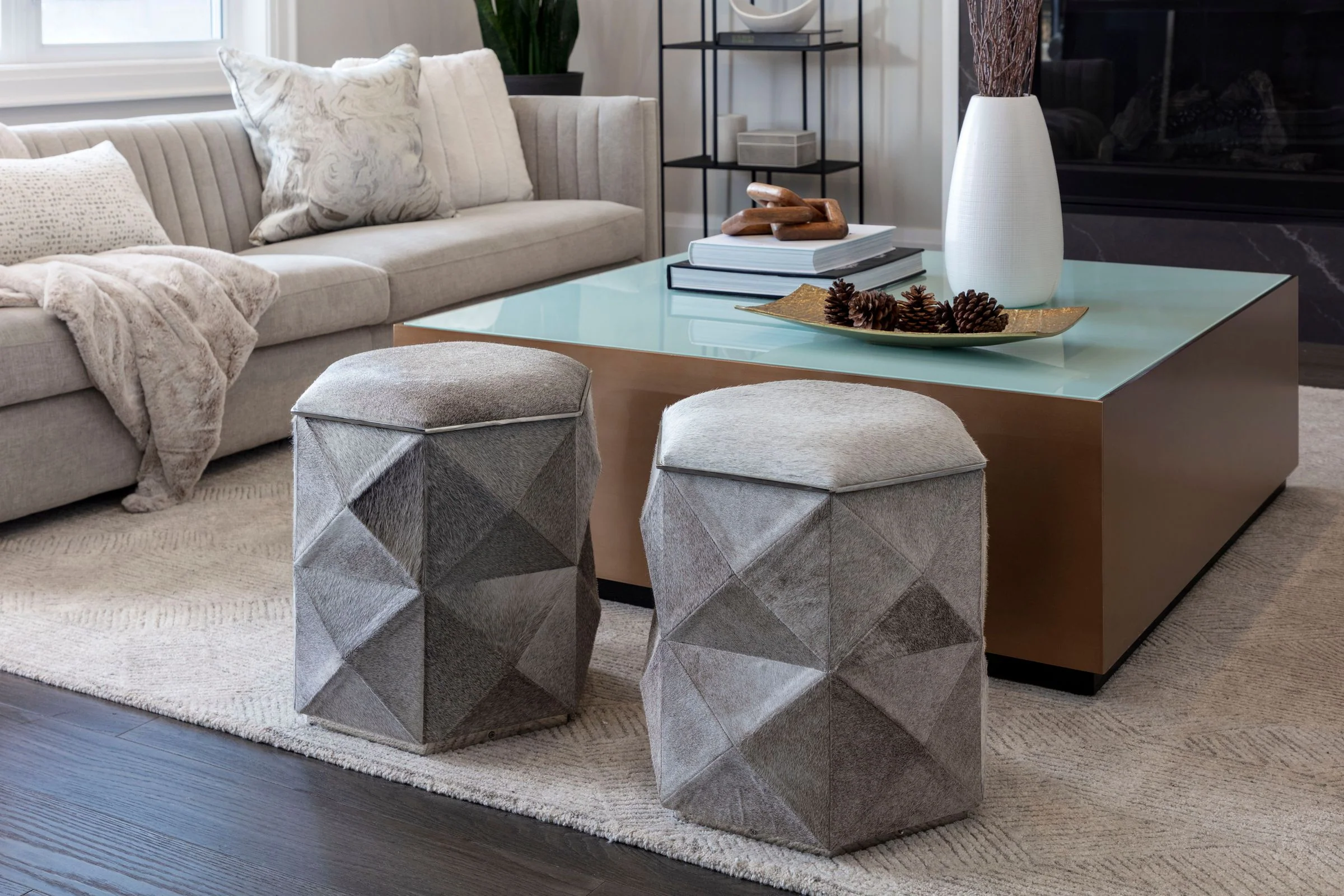 Calais Hand-Tufted Rug - Image 11