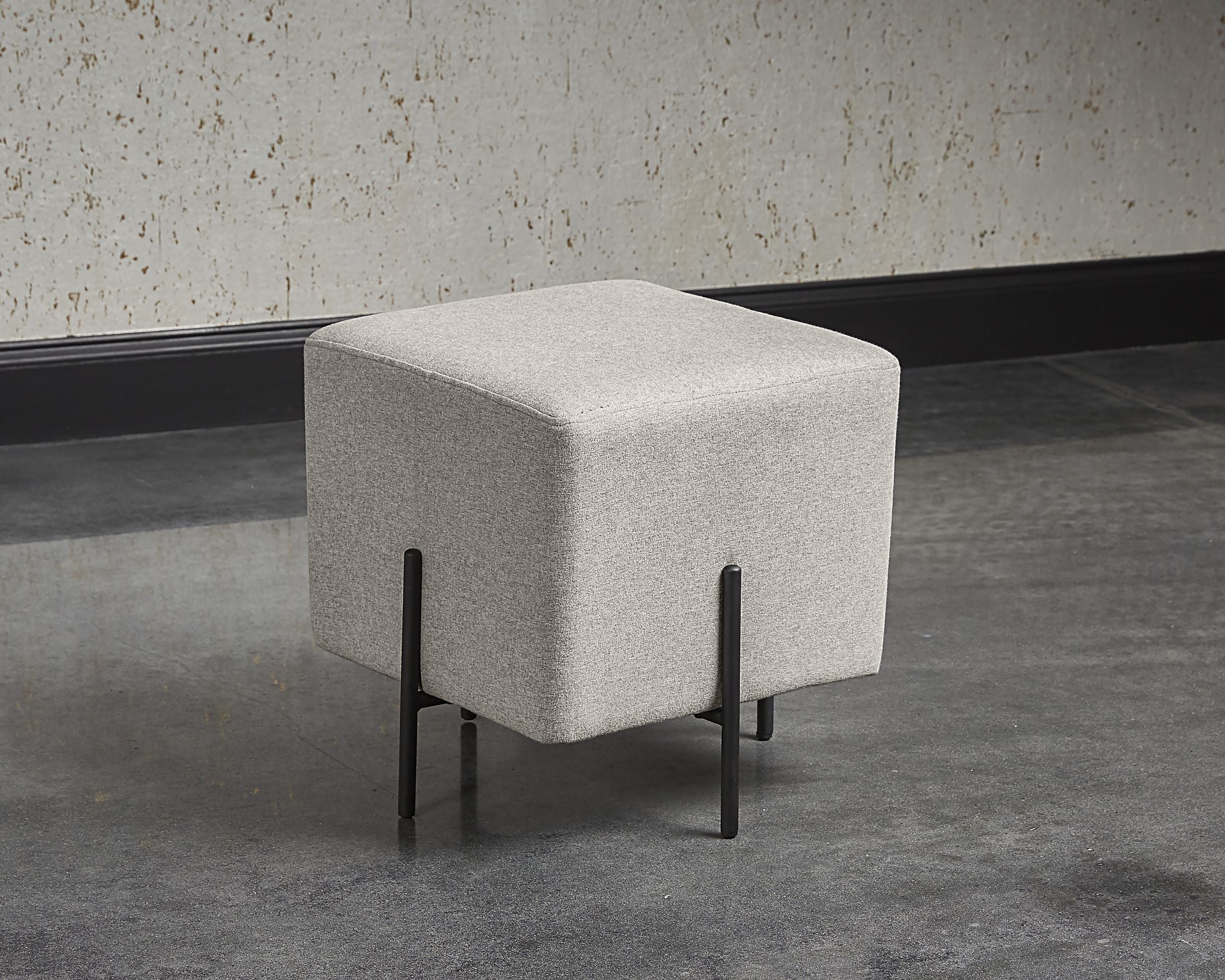 Heston Ottoman - Image 3