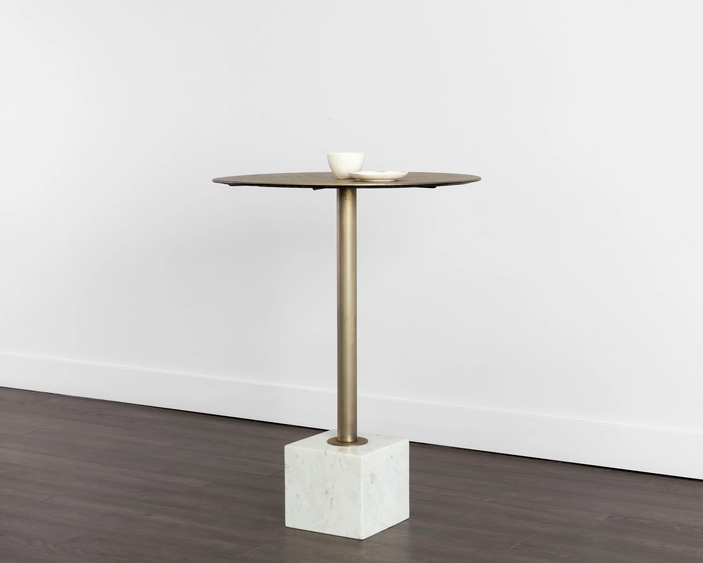 Kata Bar Table - Image 5