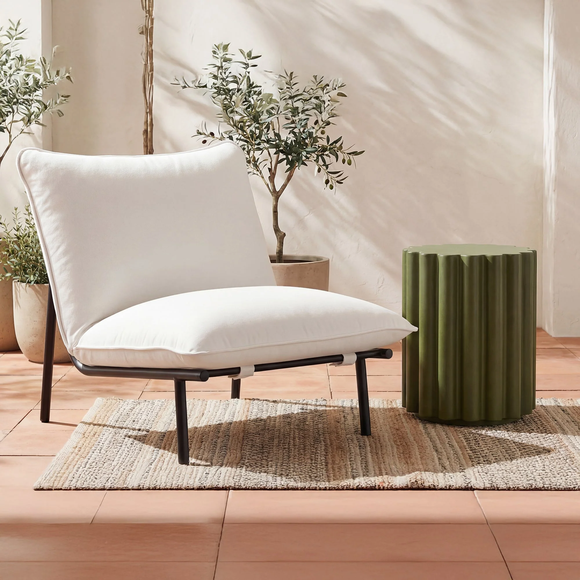 Taffy Accent Table - Image 10