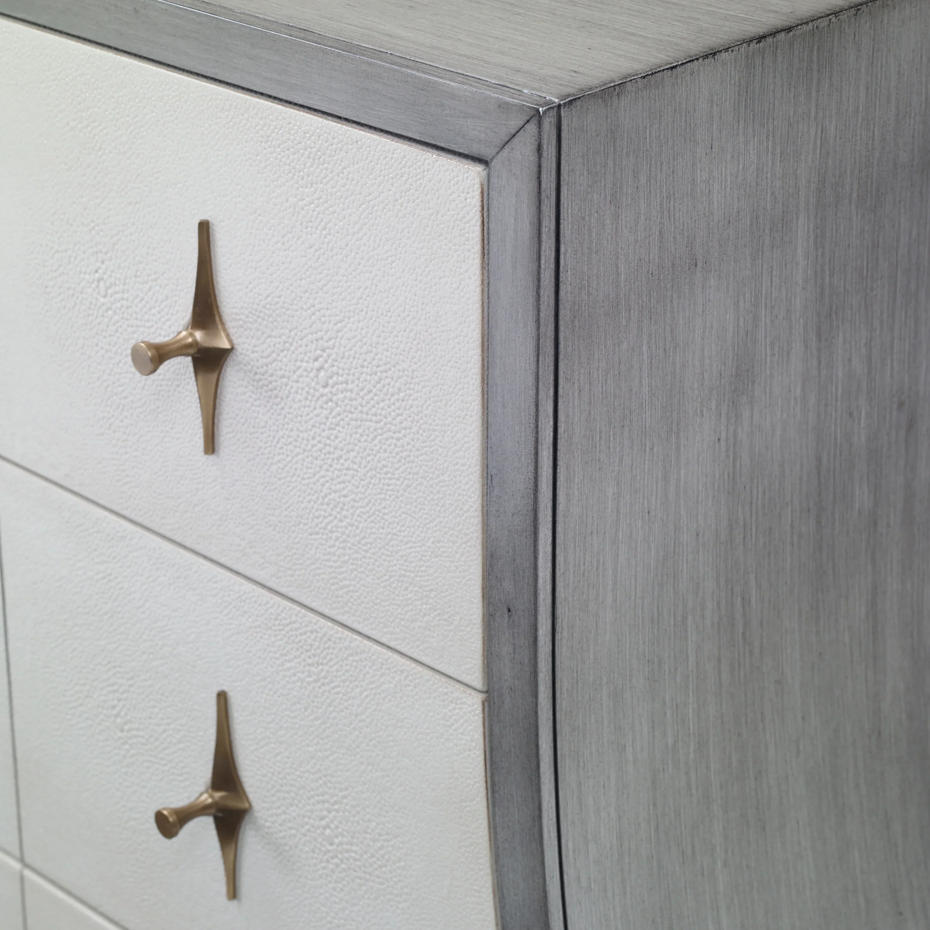 Tapered Chest - Image 4
