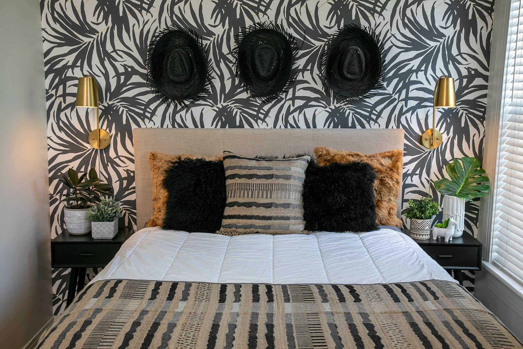 Wool/Silk Square Cushion - Image 6